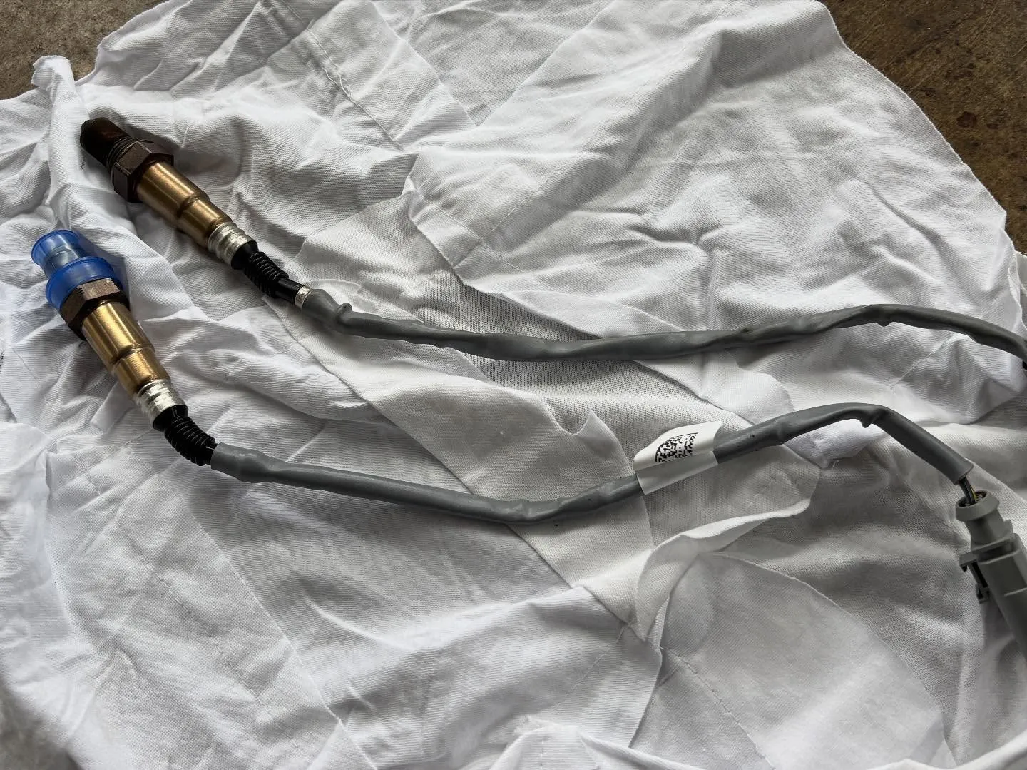 2016年モデルのF4型アウディA4において、エンジンチェッ...