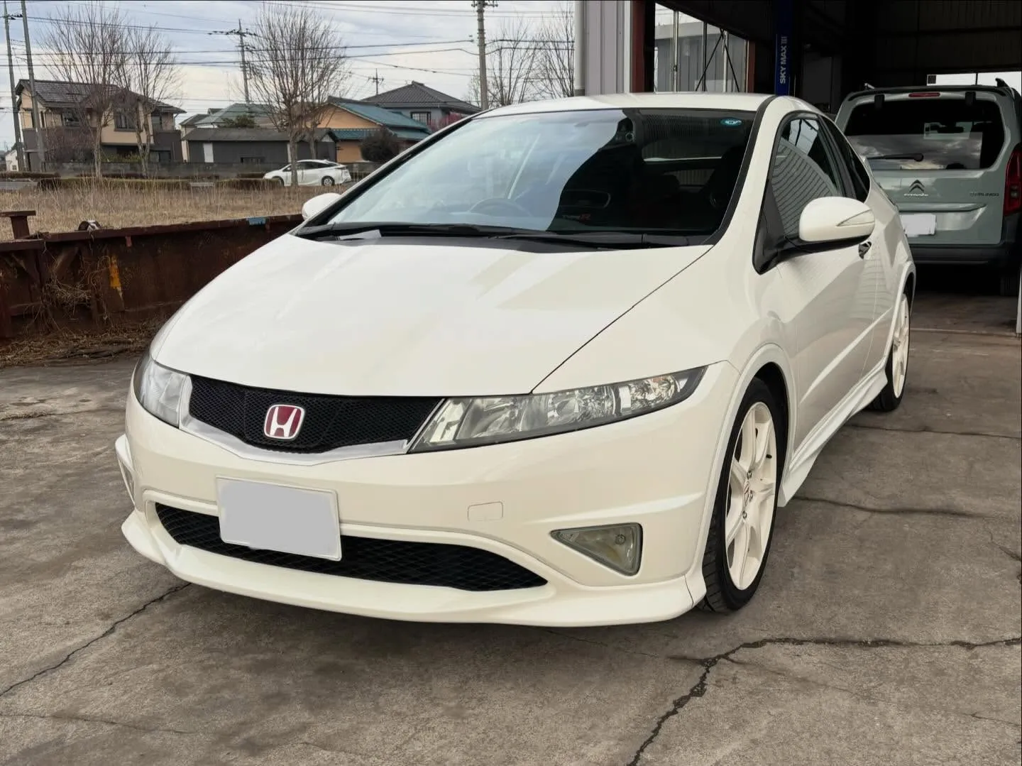 シビックタイプRユーロ(FN2)を愛用される常連のお客様から...